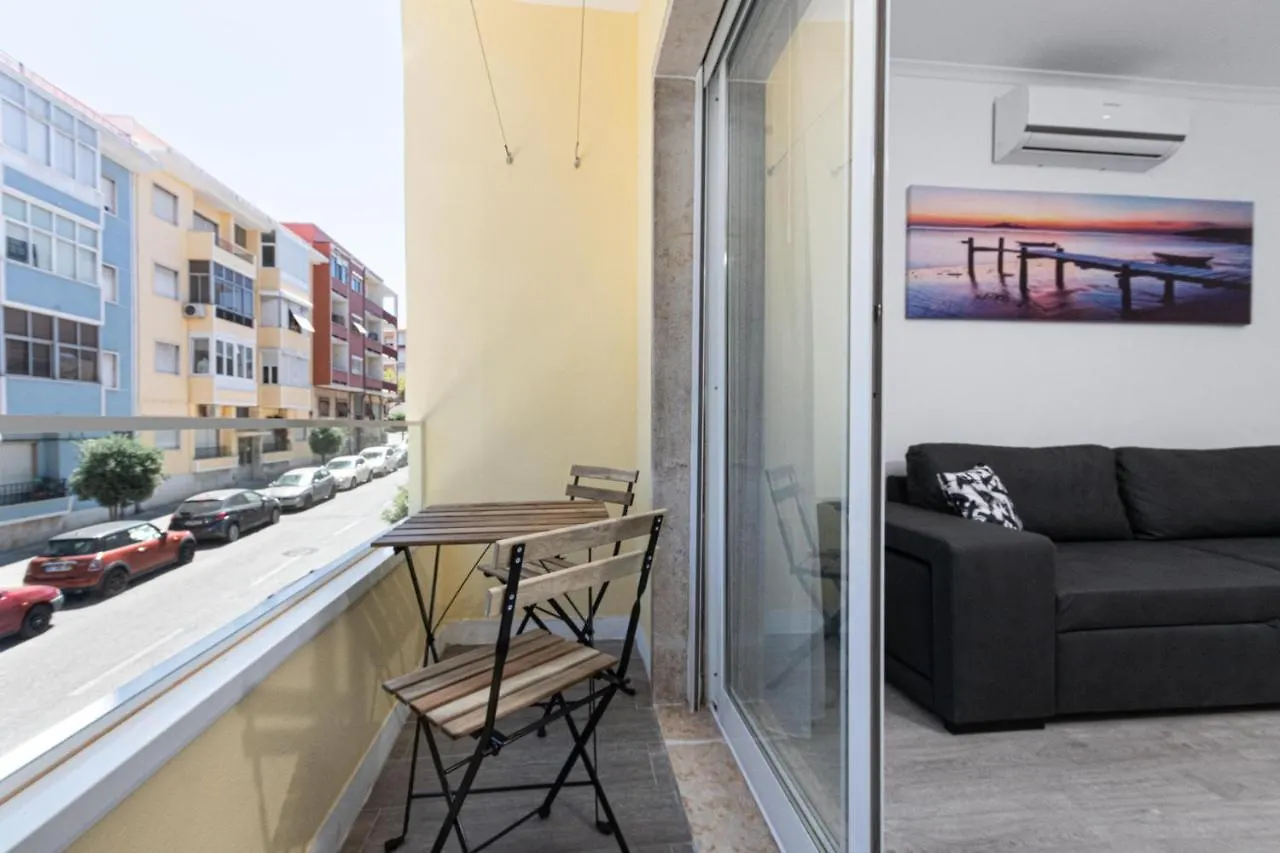 Principe Apartamentos E Suites Lisbon Apartment